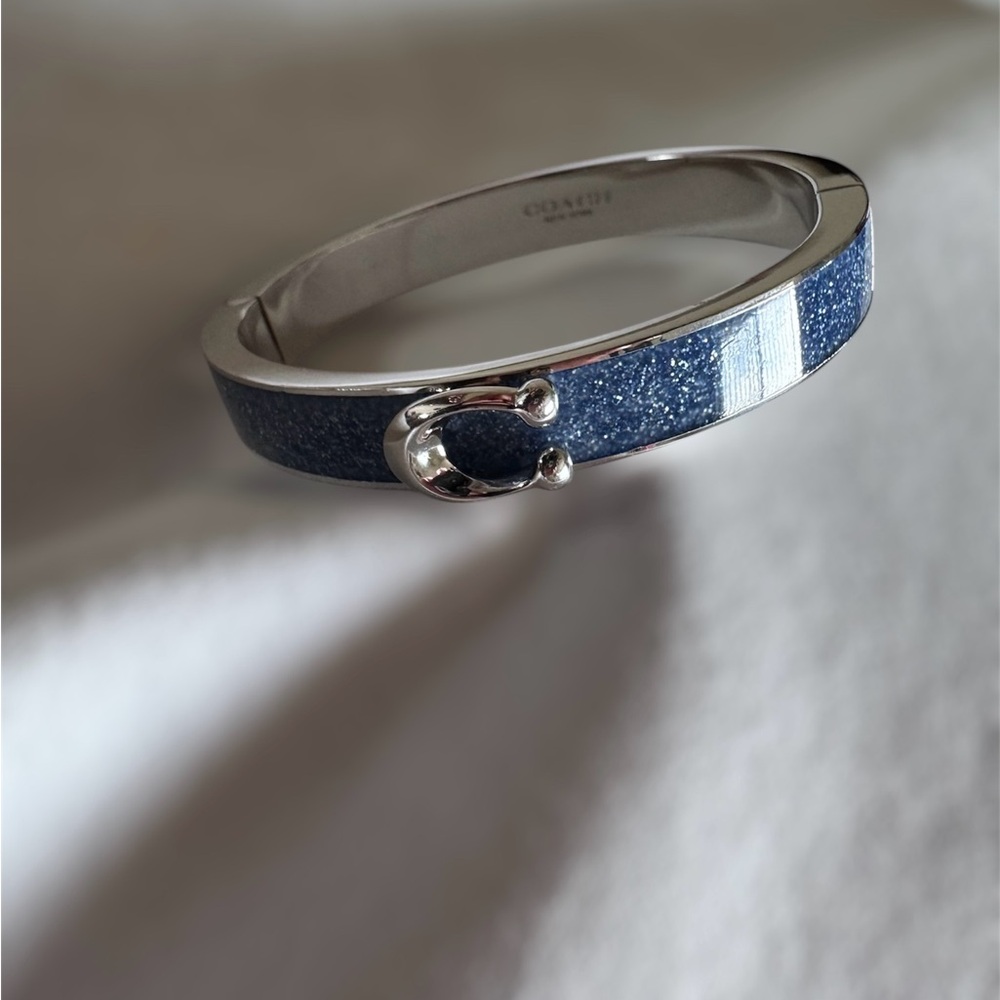 ❤️ COACH Silver-Tone C Bangle Bracelet with Sparkly Blue Inlay